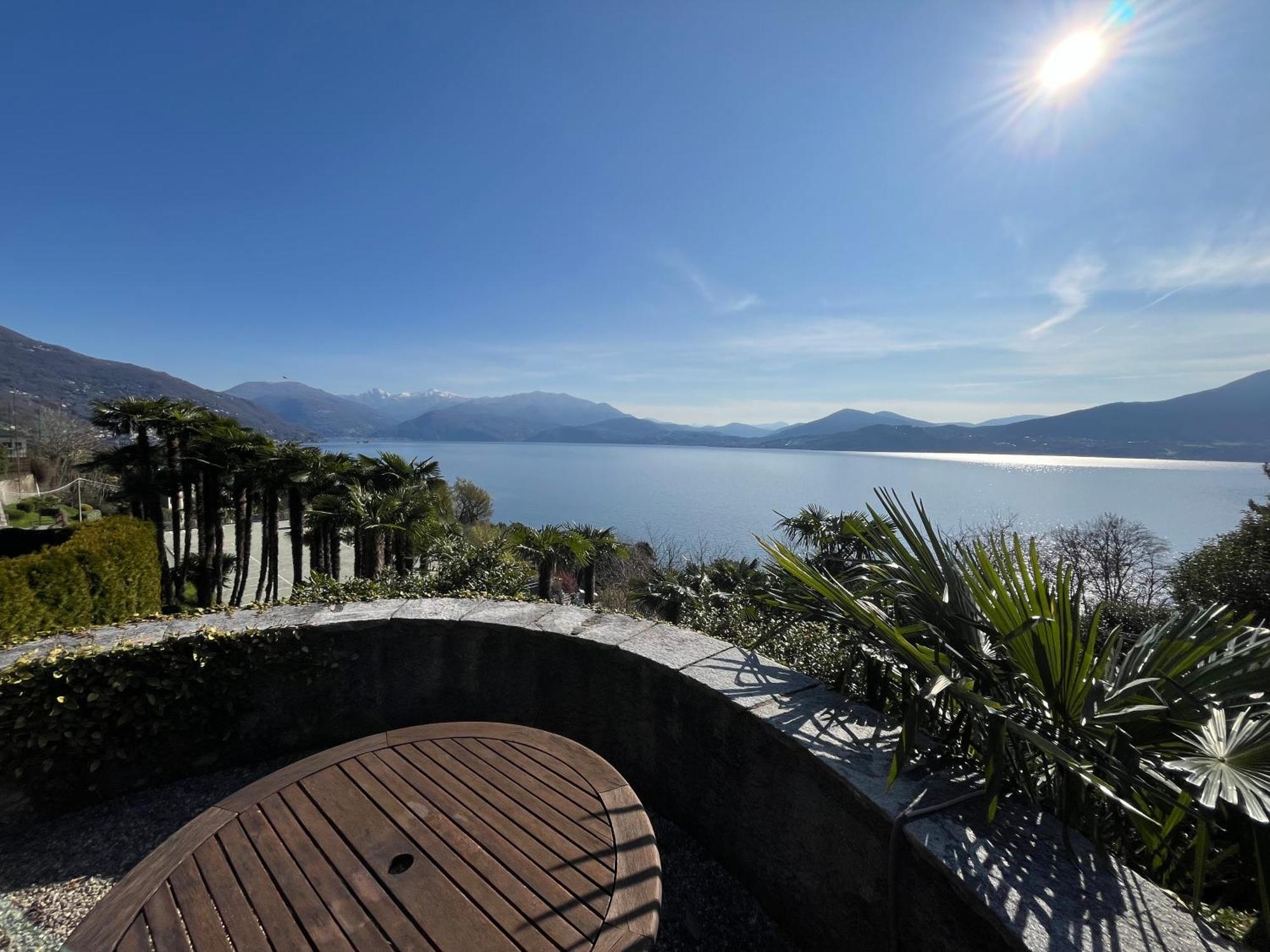 Relais Villa Margherita Oggebbio Exterior foto